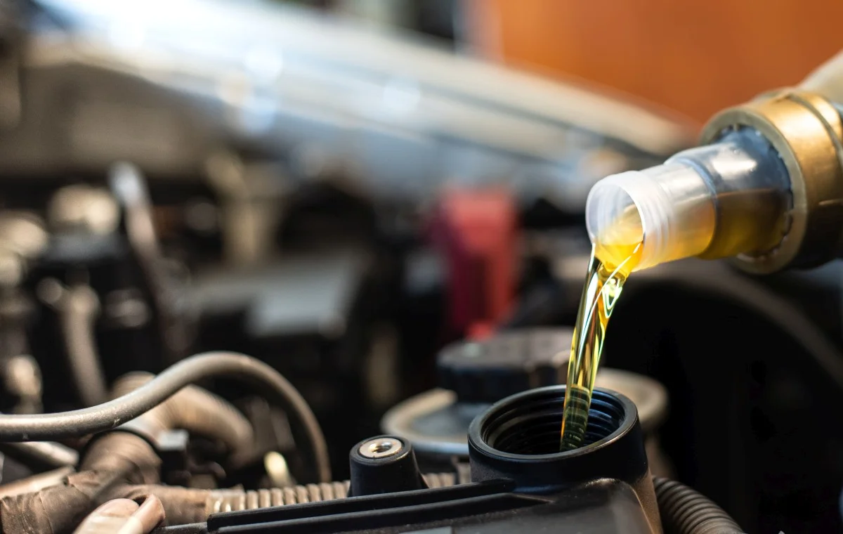 olej samochodowy